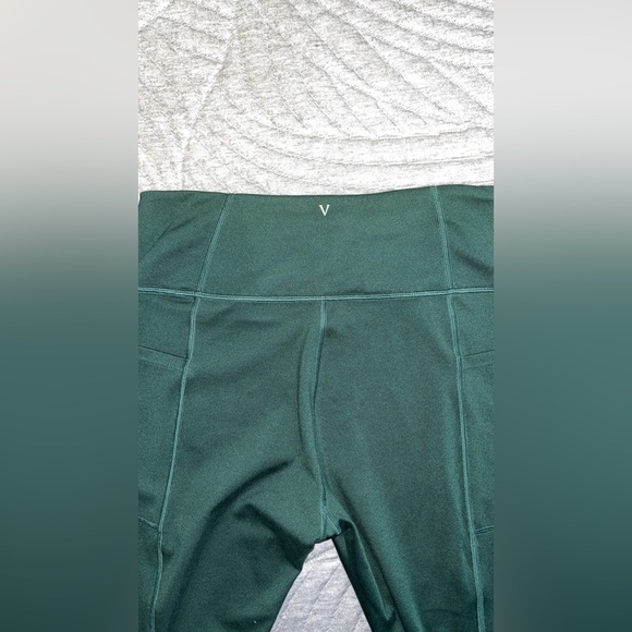 Victoria’s Secret 7/8 leggings-Size 10 - Picture 3 of 6